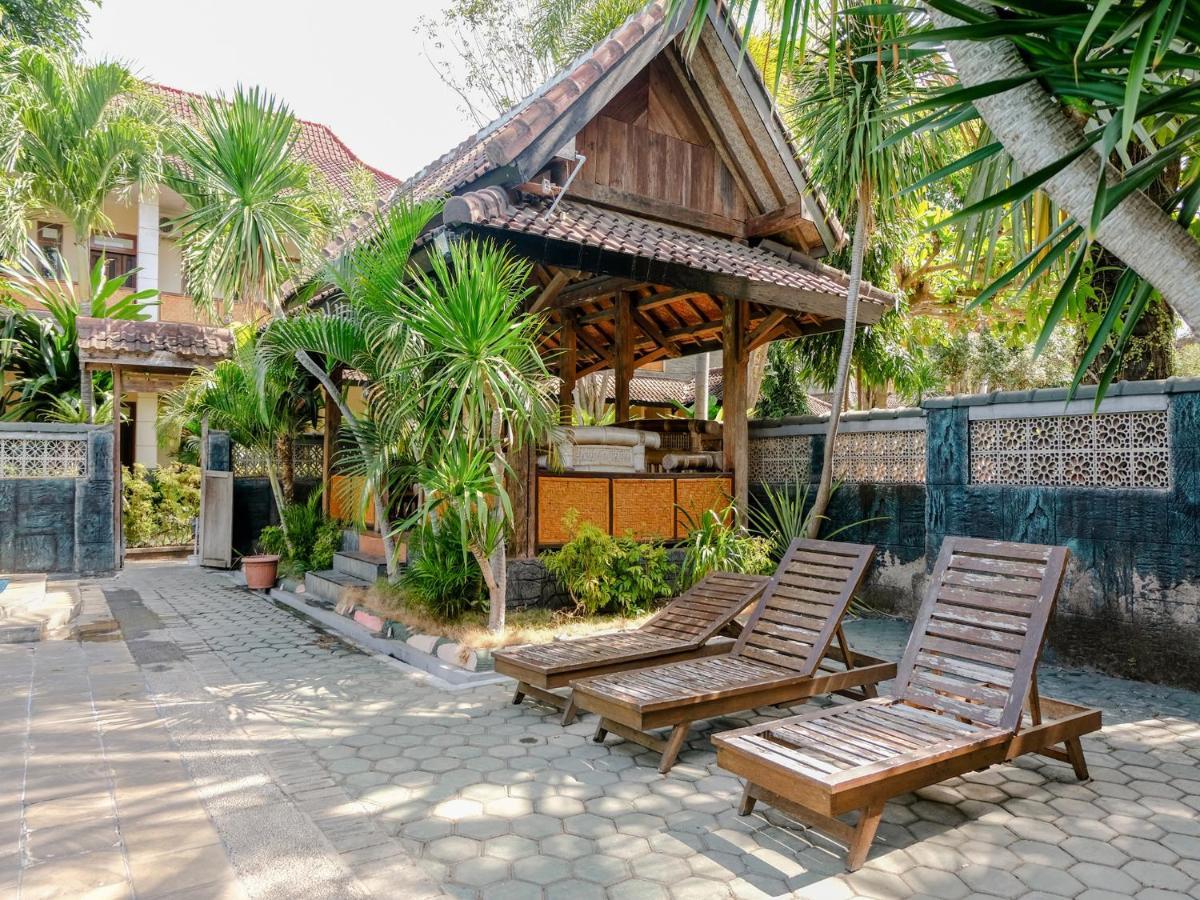 Hotel Mahkota Plengkung By Ecommerceloka Banyuwangi  Εξωτερικό φωτογραφία