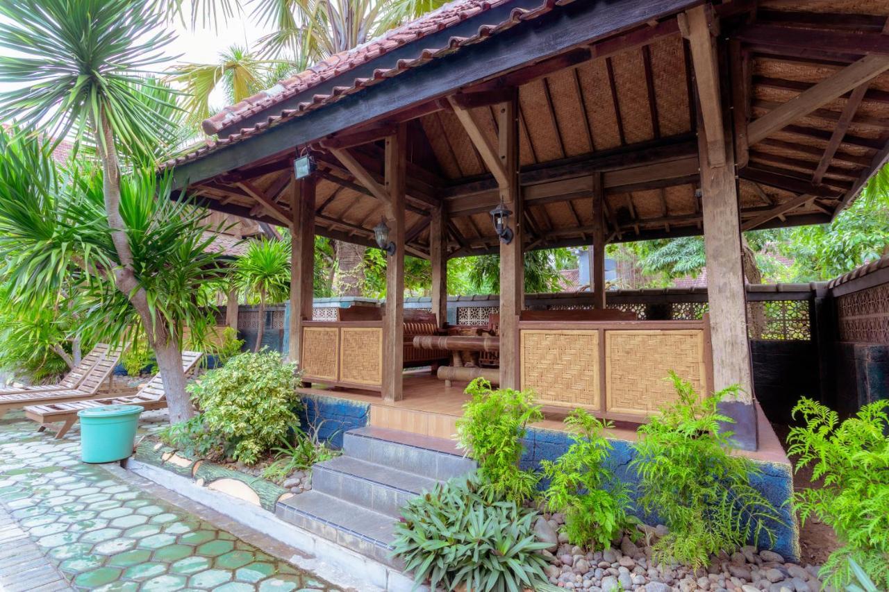 Hotel Mahkota Plengkung By Ecommerceloka Banyuwangi  Εξωτερικό φωτογραφία
